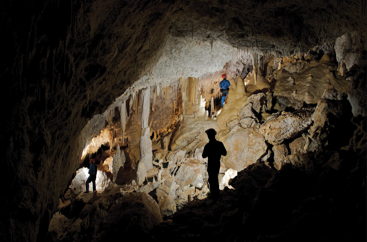 Interior da Gruta da Arrábida