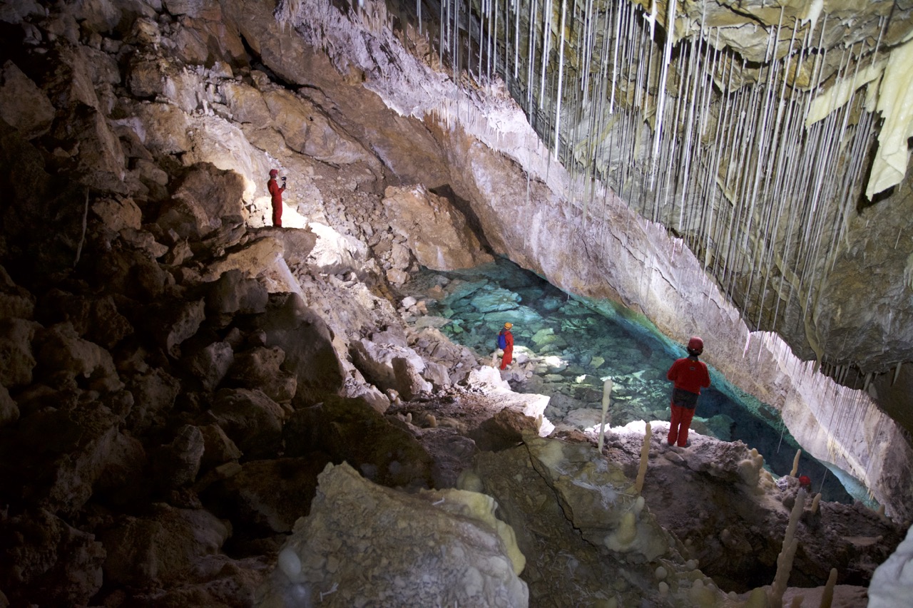 Interior da Gruta da Arrábida